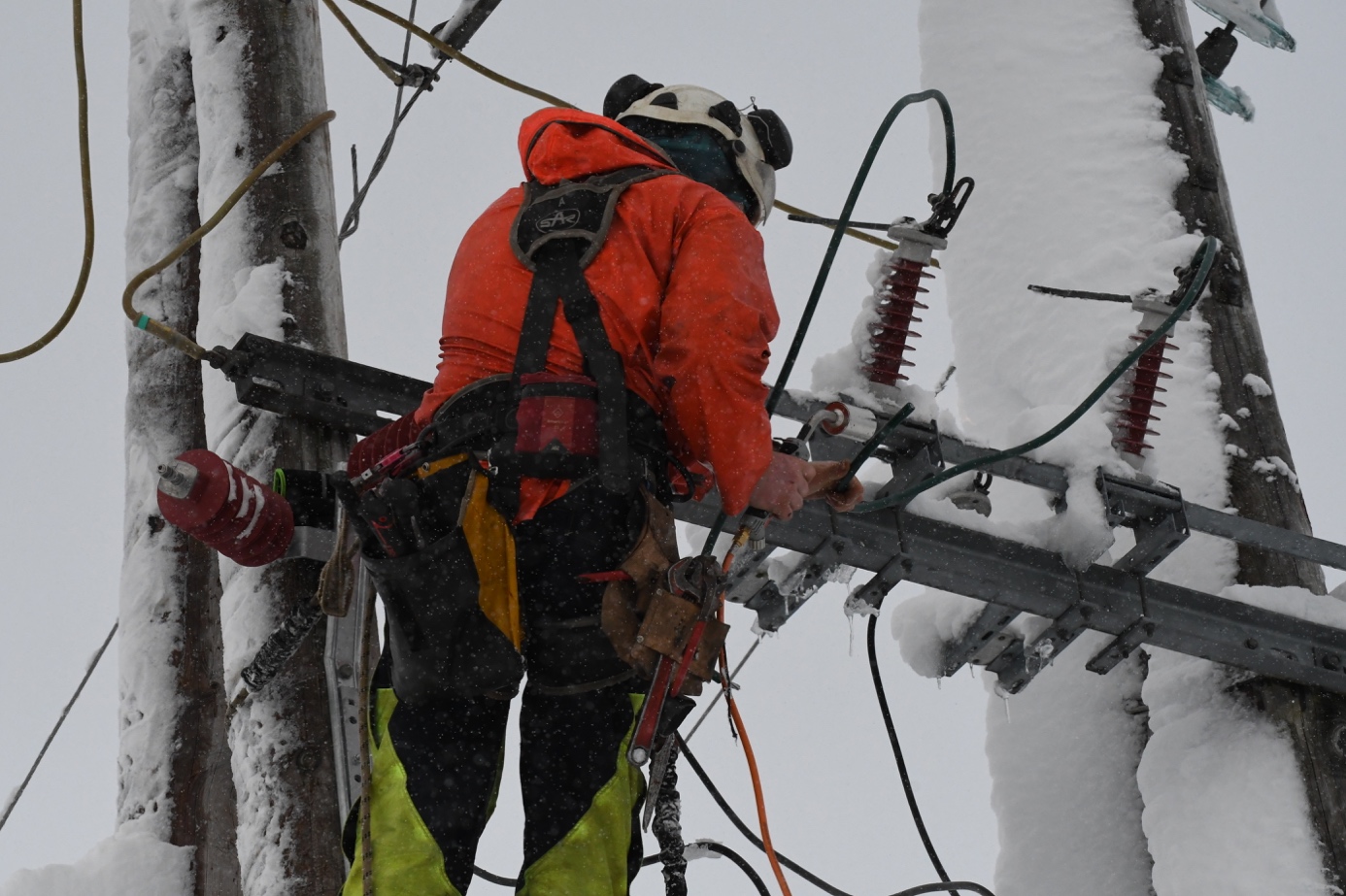 Et bilde som inneholder gå på ski, himmel, utendørs, snø Automatisk generert beskrivelse
