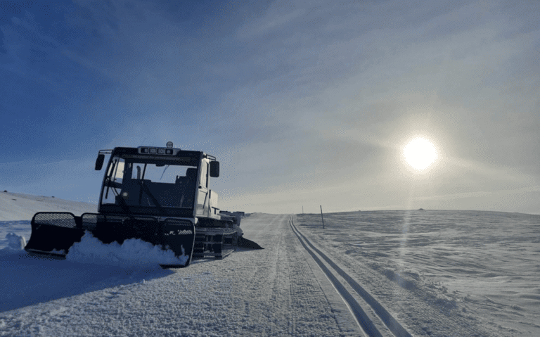 Et bilde som inneholder himmel, utendørs, snø, vinter Automatisk generert beskrivelse