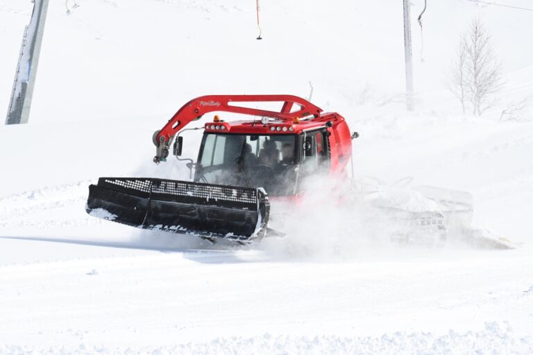 Et bilde som inneholder snø, utendørs, transport, dekket Automatisk generert beskrivelse