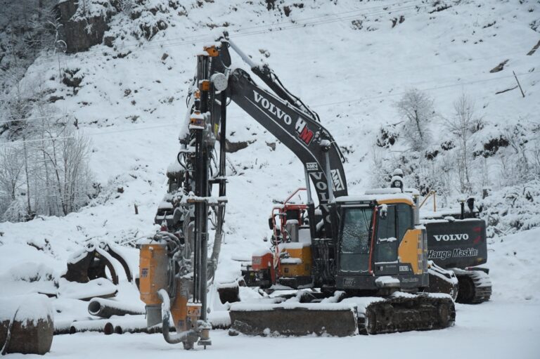 Et bilde som inneholder snø, utendørs, transport, dekket Automatisk generert beskrivelse