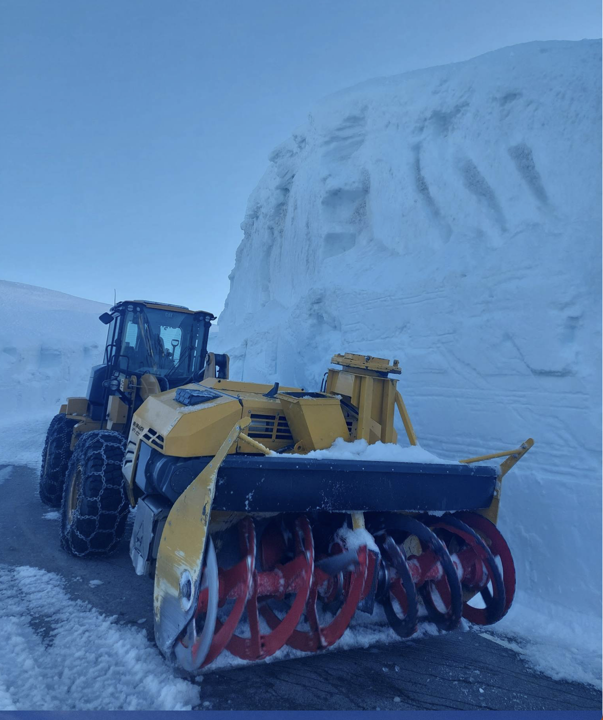 Et bilde som inneholder transport, utendørs, snø, Snøplog Automatisk generert beskrivelse